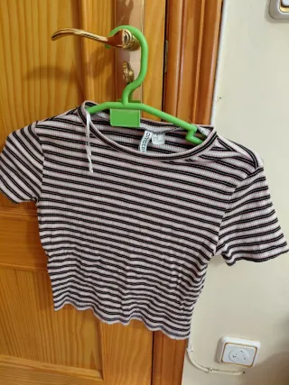 Sudadera polar con estampado geométrico