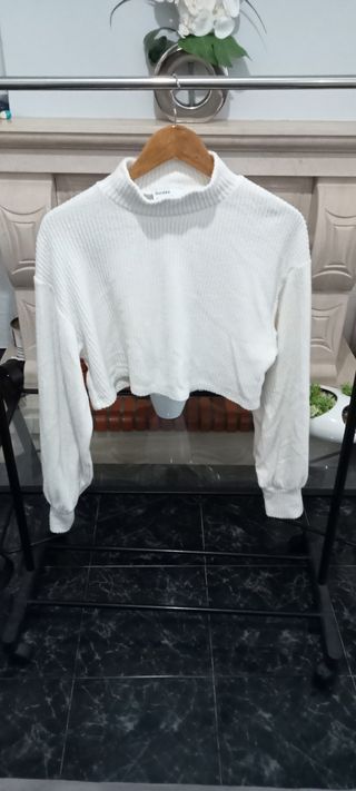 Conjunto Blusa Creme + Top Bershka Malha Gola Alta