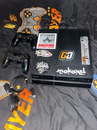 Consola PS4 (PlayStation 4) Negra + 2 Mandos