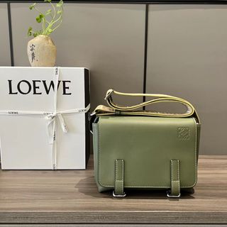 Bolso Loewe Verde Oliva