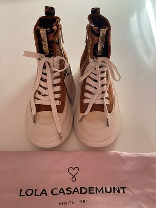 Botas Lola Casademunt Marrones Talla 36