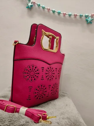 Borsa fucsia con tracolla nuova con cartellino