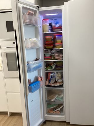 Nevera americana blanca Hisense