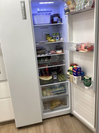 Nevera americana blanca Hisense