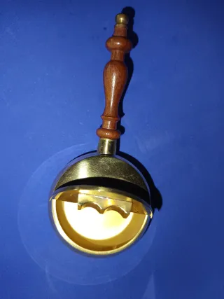 Cenicero Marino Latón y Madera