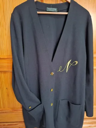 Chaqueta azul marino de punto