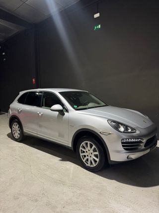 Porsche Cayenne 2012