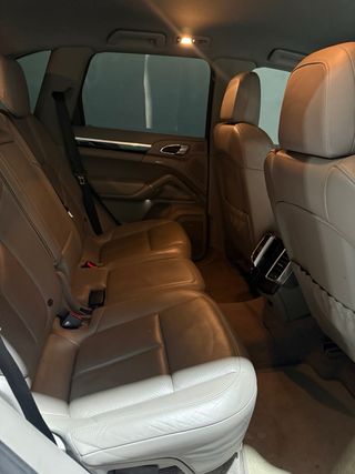 Porsche Cayenne 2012