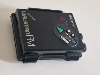 Sony Walkman WM-F5 FM Radio Cassette Player