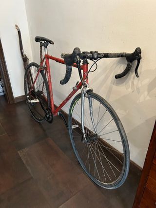 Bicicleta Carretera Clásica Zeus