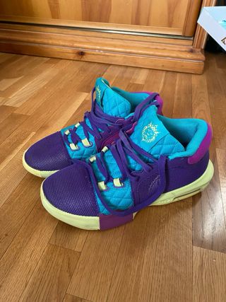 Zapatillas Basket Nike Lebron Witness 8