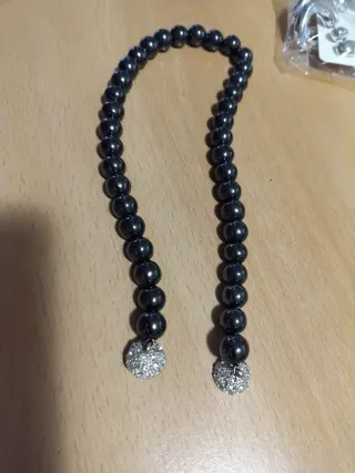 Collana perle nere con ciondolo strass