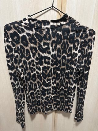 Camiseta manga larga leopardo