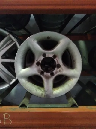 Llantas Mitsubishi Montero V20 15