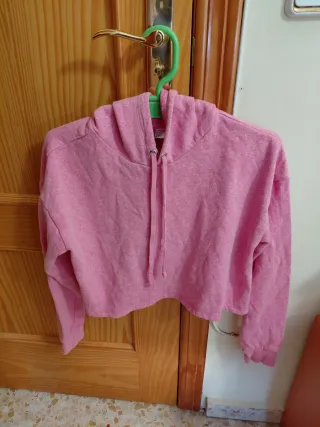 Sudadera amarilla cropped con cremallera