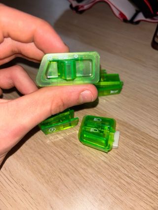 Botones verdes para moto