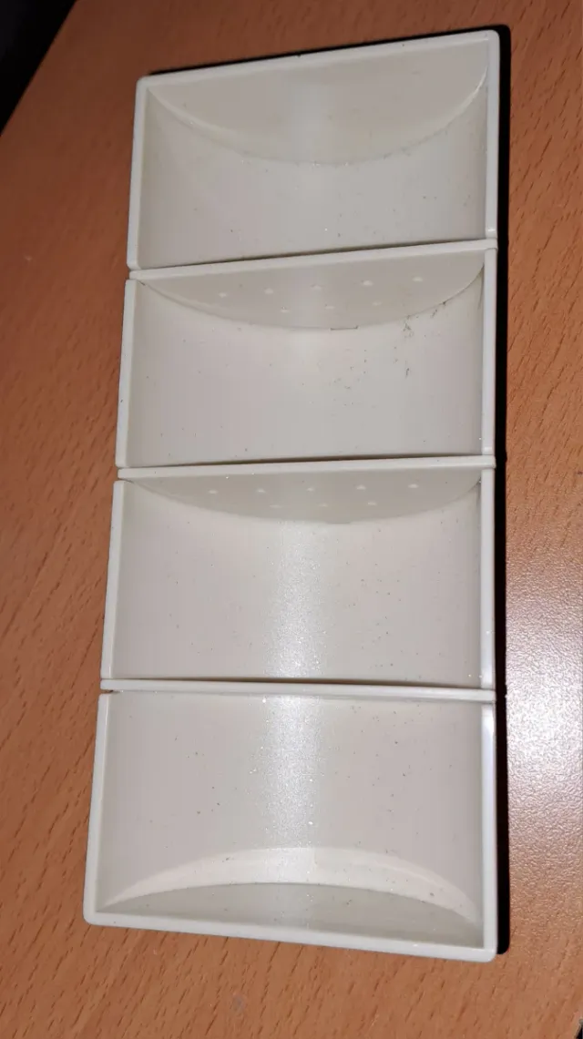 Porta preziosi in stile ionico