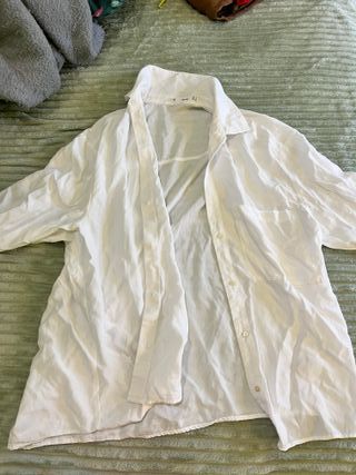 Camiseta blanca de manga corta