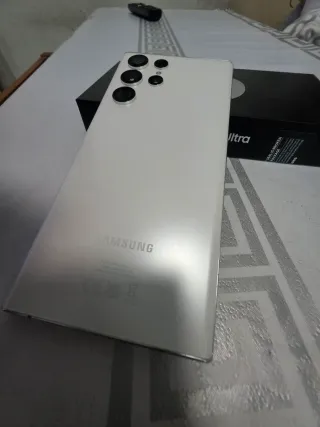 Samsung Galaxy S22 Ultra 256GB Bianco