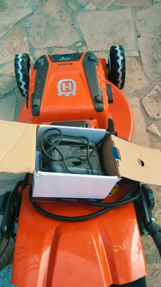 Cortacésped a batería Husqvarna LC 551iV