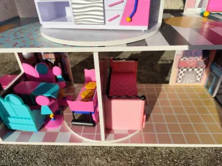 Casa de las sorpresas LOL Surprise O.M.G.