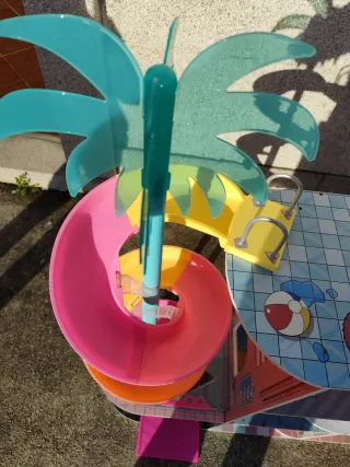 Casa de las sorpresas LOL Surprise O.M.G.