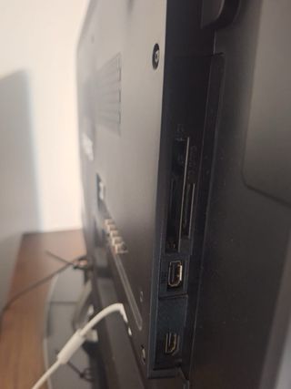 Televisor Philips Ambilight 37