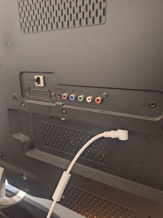 Televisor Philips Ambilight 37