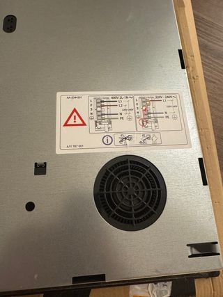 Placa de inducción negra