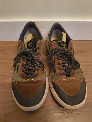 Zapatillas Vans Marrones y Verdes