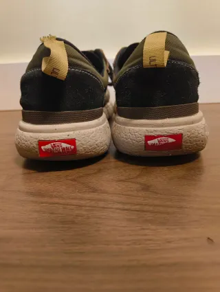 Zapatillas Vans Marrones y Verdes