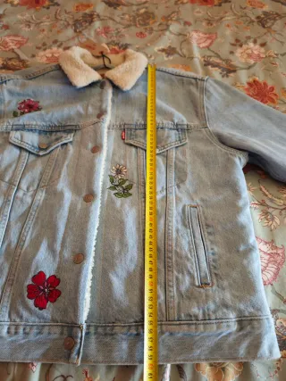 Cazadora Vaquera Levi's con Flores