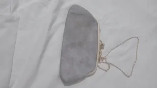 Borsa Prada pochette tracolla ghiaccio alla moda