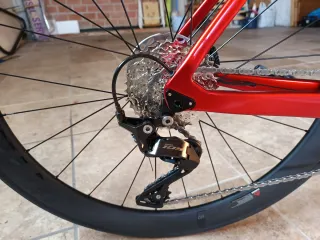 Bicicleta Carretera Gusto Elite Ultra Roja