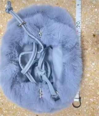 Borsa morbida azzurra