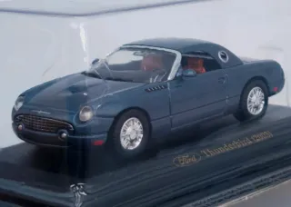 FORD THUNDERBIRD 2003 1:43 ROAD SIGNATURE