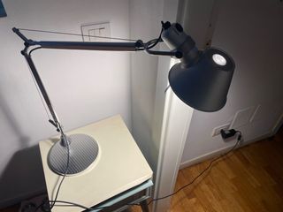 Lampada da tavolo Artemide metallo