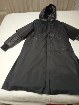 Abrigo gabardina negro