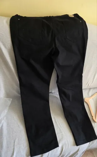 Pantalones negros talla grande