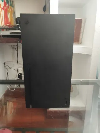 Xbox Series X + Mando y Baterías recargables