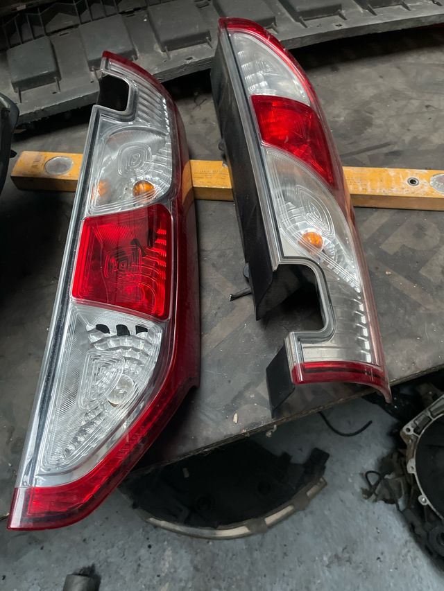 Pilotos Traseros Renault Kangoo