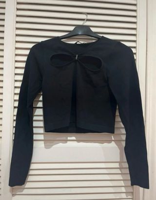 Top negro Stradivarius manga larga talla M nuevo