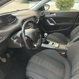 Peugeot 308 2.0 BLUEHDI 150CV ALLURE