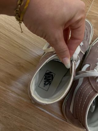 Zapatillas Vans caña alta moradas