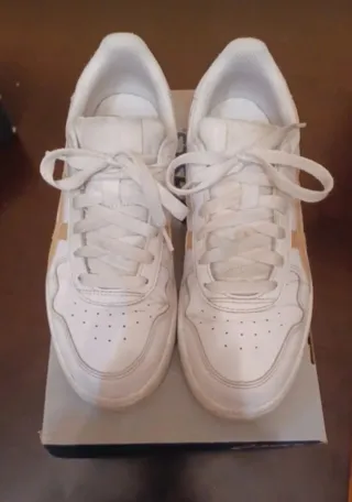 Zapatillas Asics Mujer Blancas y Beige