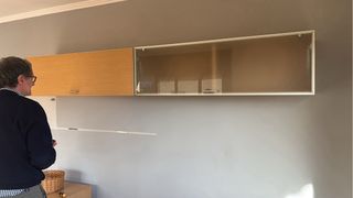 Confezione da 3 vetrine da parete in legno e vetro