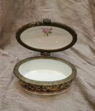 Pastillero/Joyero Cerámica Elegante