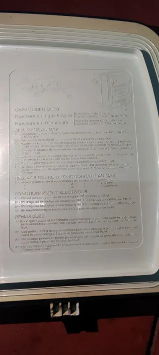 Nevera de camping azul y verde. 40litros.