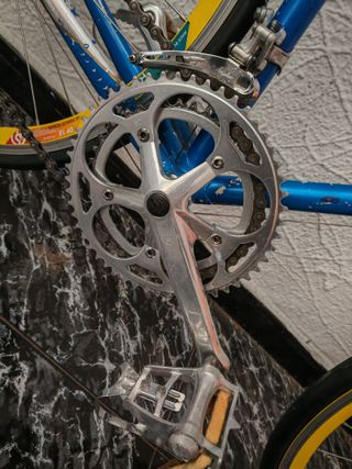 Bicicleta de carretera Larcia azul Italiana