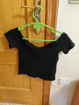 Chaqueta efecto piel estampado serpiente Lefties M